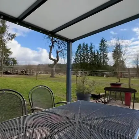 La Cle De La Foret Bed and Breakfast *